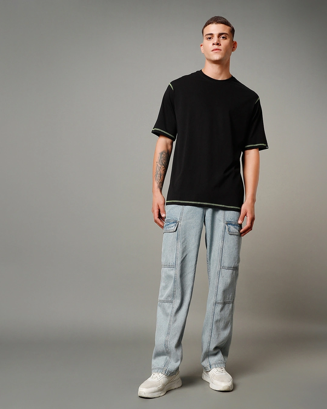 men-s-oversized-solid-t-shirt-579963-1689937163-5.webp