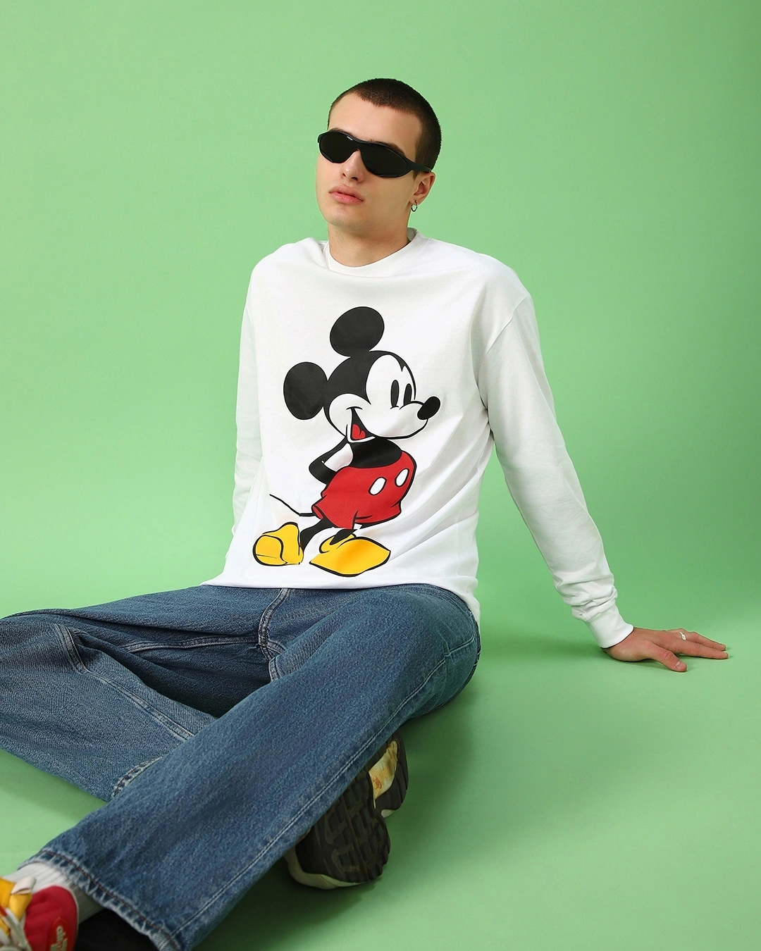 men-s-white-classic-mickey-f-b-graphic-printed-oversized-t-shirt-591190-1685027774-1.webp